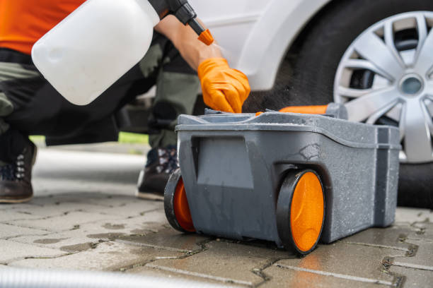 Best Porta potty delivery and setup  in Vero Beach, FL